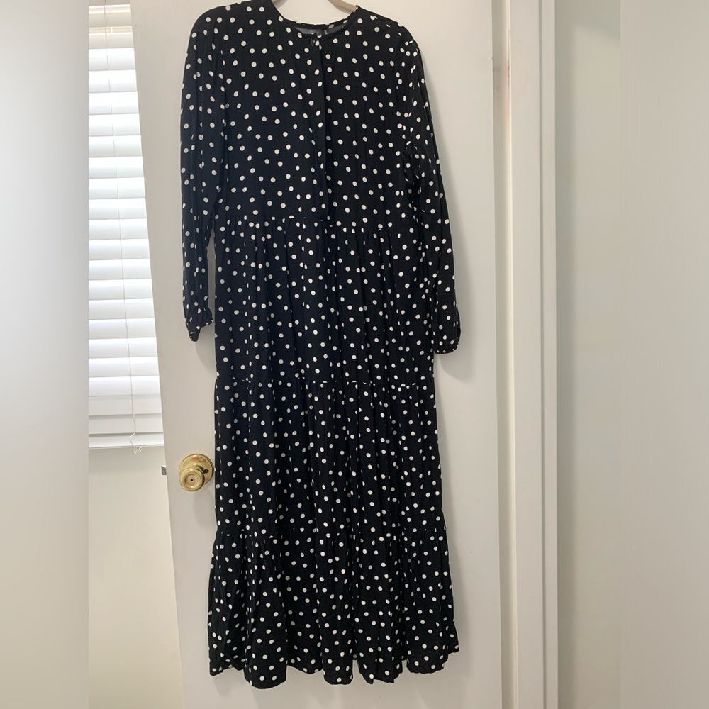 Turkish Black and White Polka Dot Long Sleeve Tiered Maxi Modest Dress